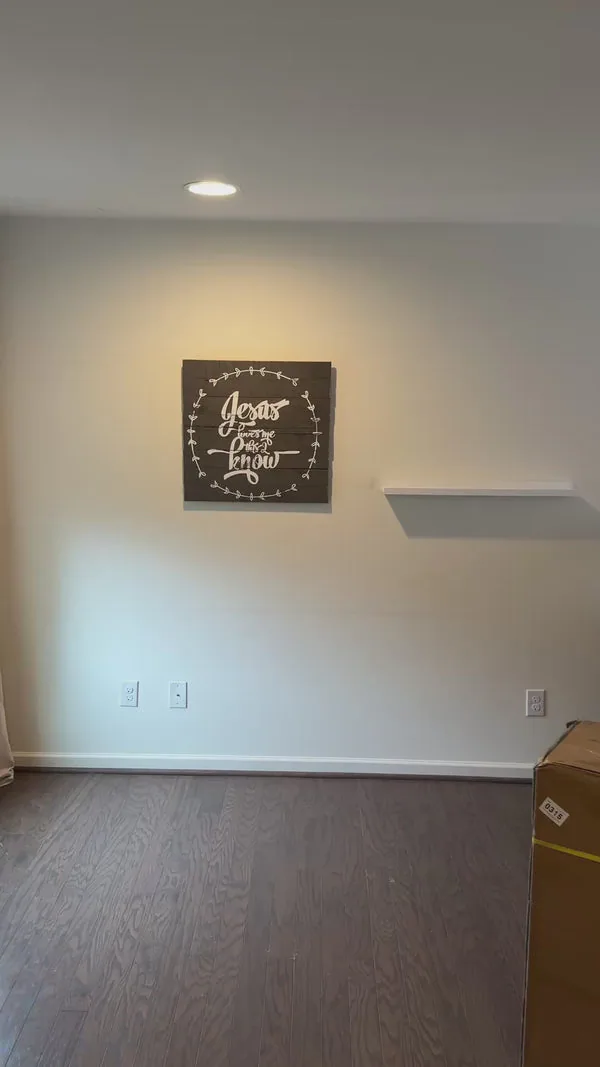 Modular sofa in customer home 8